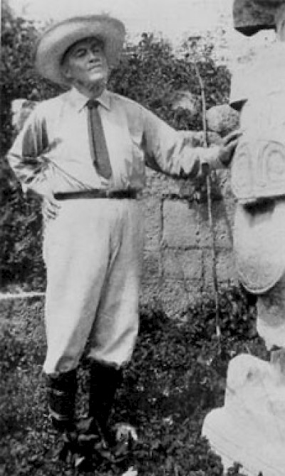 Thompson, el arqueólogo que saqueó 30 mil piezas de Chichén Itzá 