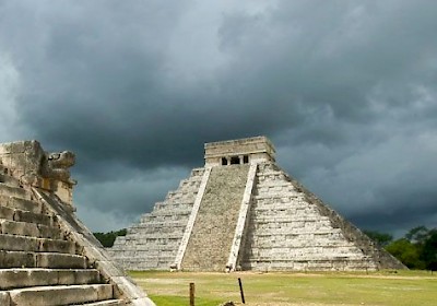 Chichen Itza in an impending storm... <a href=></a>