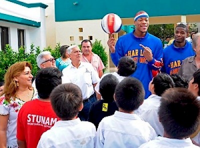 Harlem Globetrotters in Merida Yucatan Mexico <a href=></a>